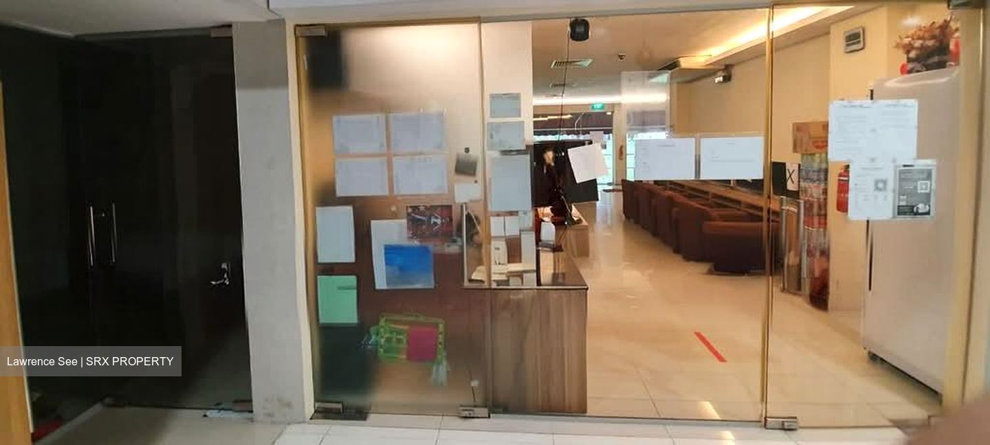 Bukit Timah Plaza / Sherwood Towers (D21), Shop House #600090351